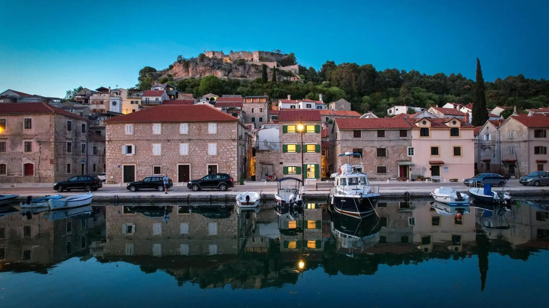 فيلا Seafront Stone House Sajbel Novigrad  0*, Novigrad (Dalmatia)